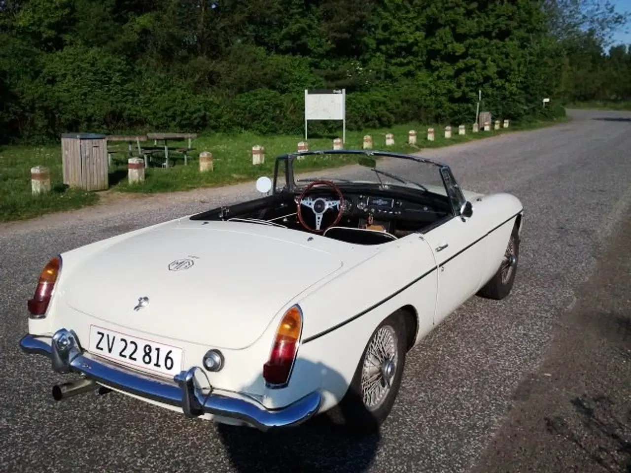 Billede 2 - Fin MGB fra '66