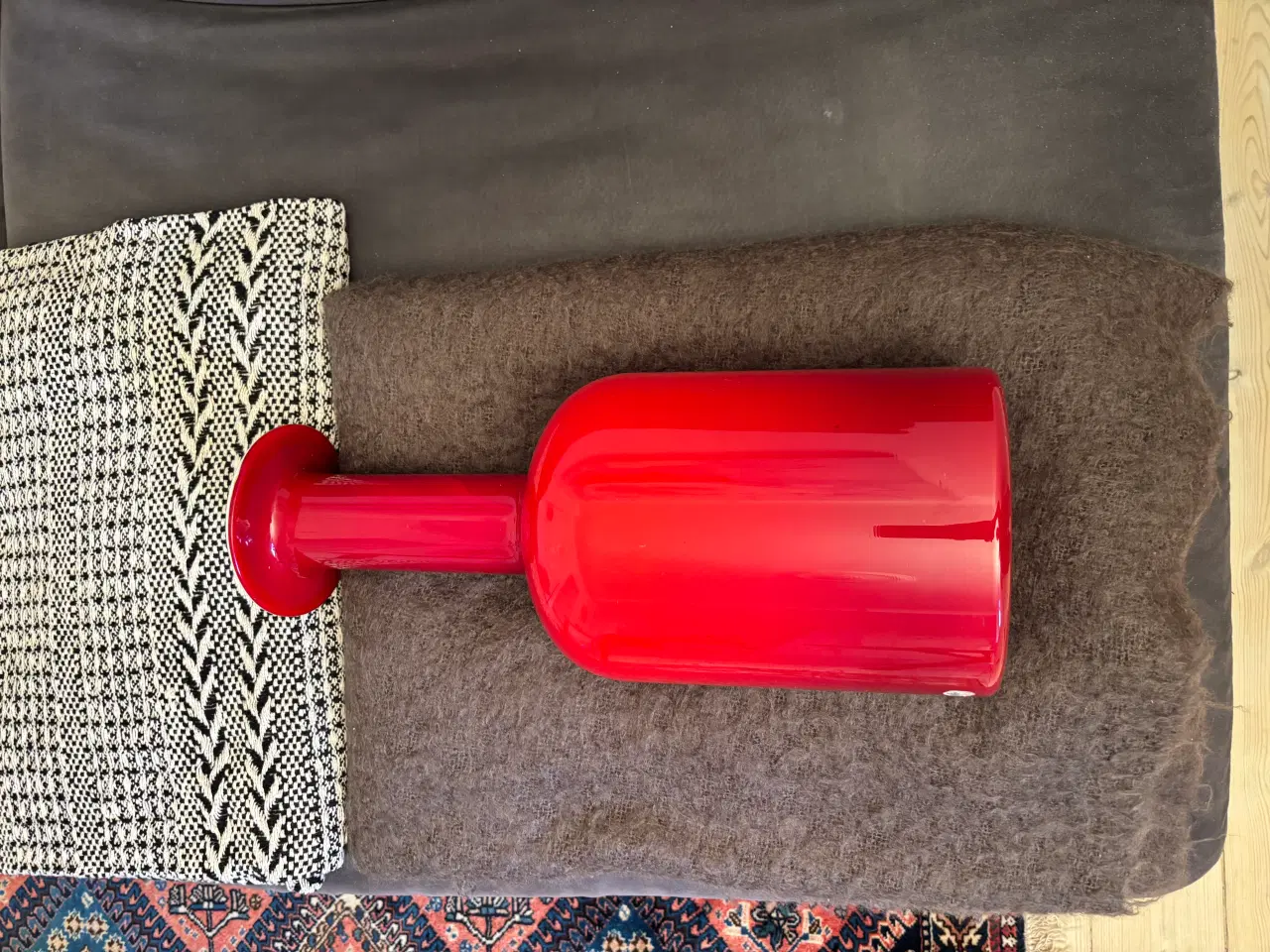 Billede 2 - Holmegaard vase – rød, 43 cm