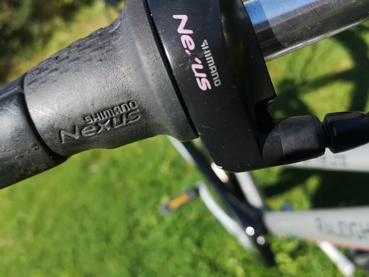 Billede 9 - RALEIGH 28"  52cm  Lås, nye dæk, ny kæde, 7 gear, 