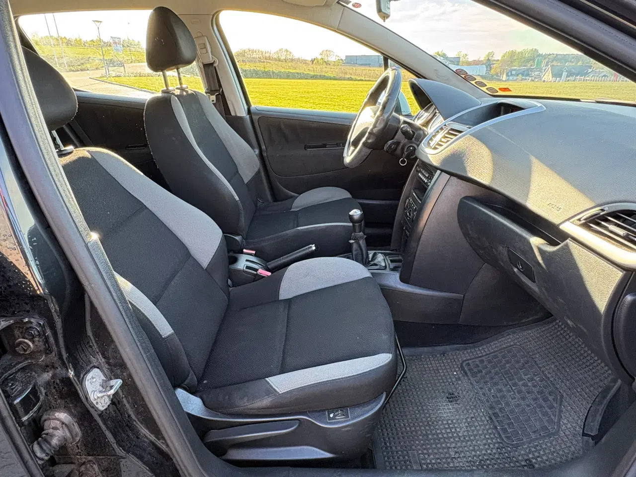 Billede 7 - Velkørende bil som holder syn til 2/2027