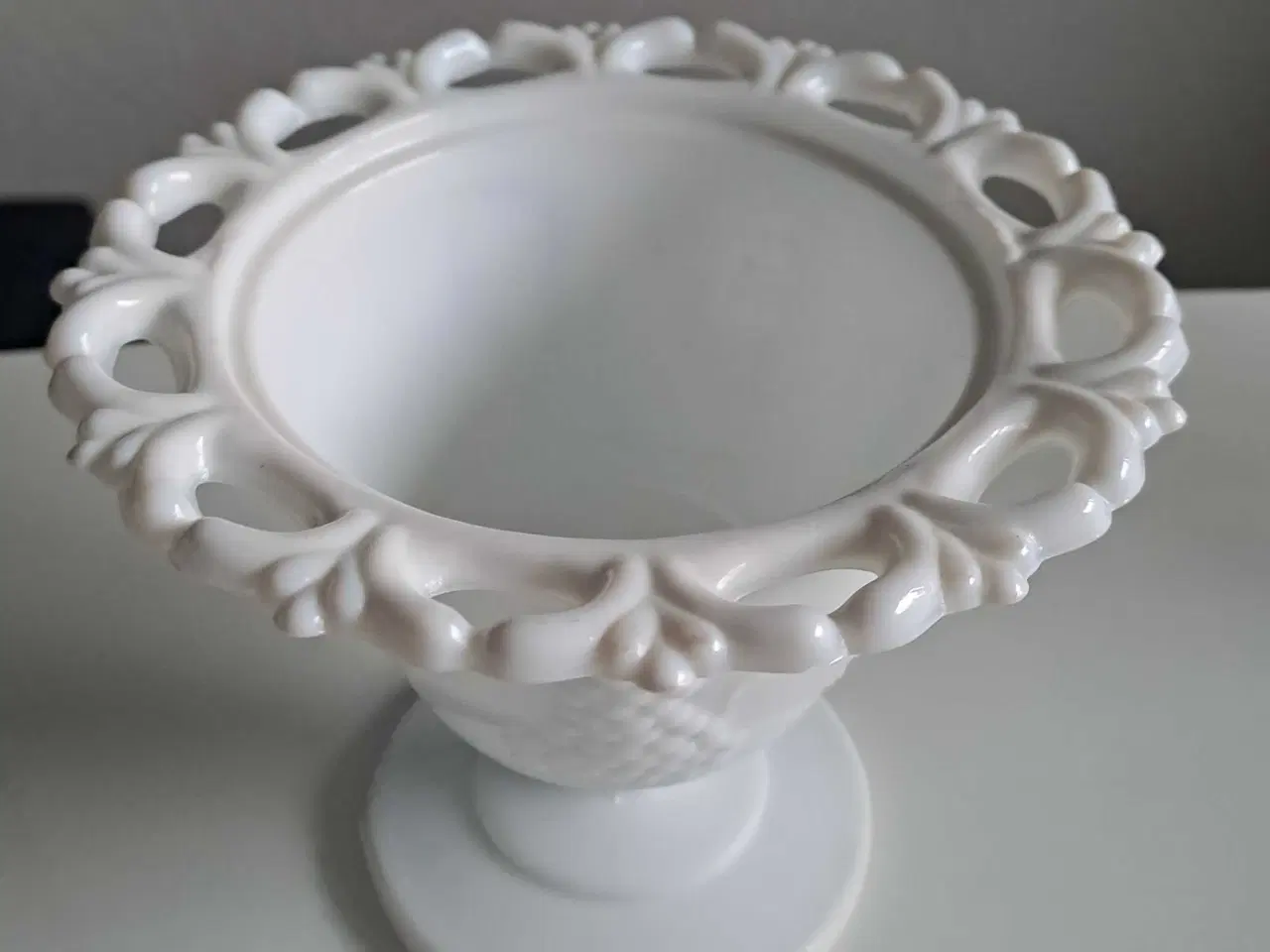 Billede 1 - Opaline skåle på fod 