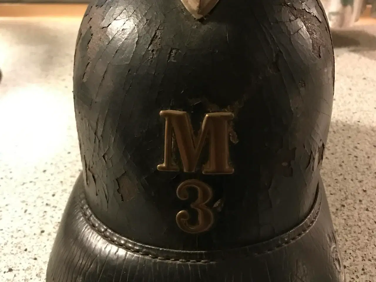 Billede 7 - Gamle brandhjelme fra ca. 1920