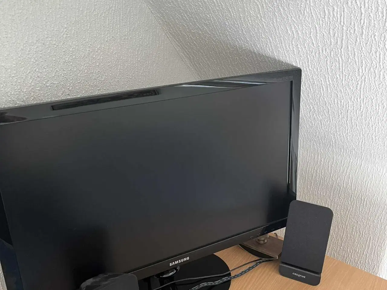 Billede 1 - Computerskærm og højtaler