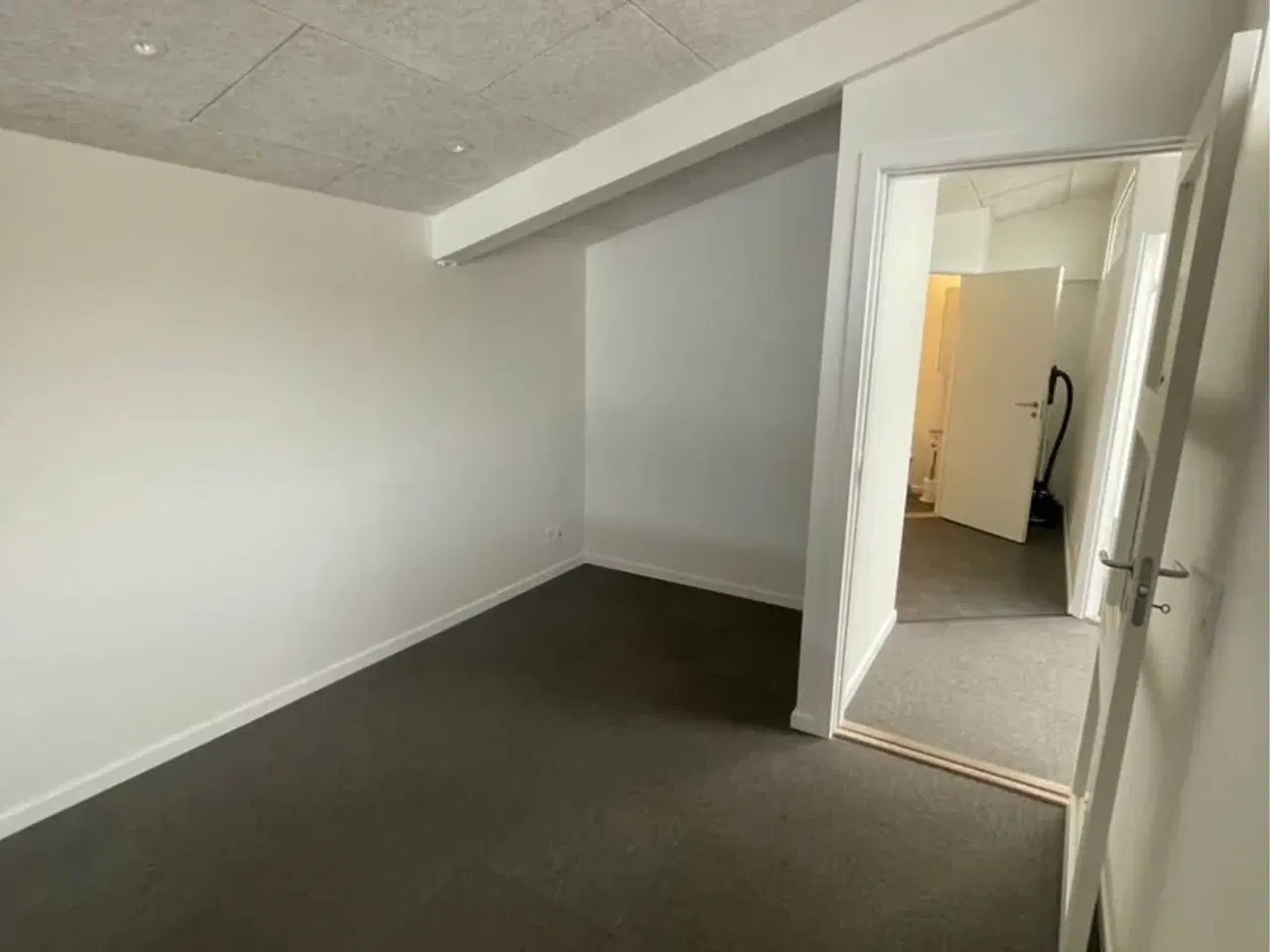 Billede 8 - 340 m² lager & kontor til leje – vest for Aalborg