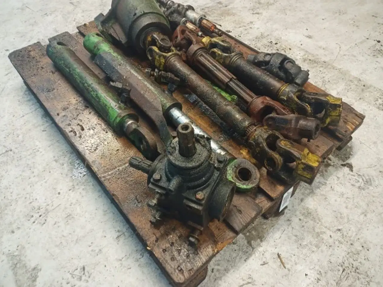 Billede 5 - Krone Big X 630 Dele