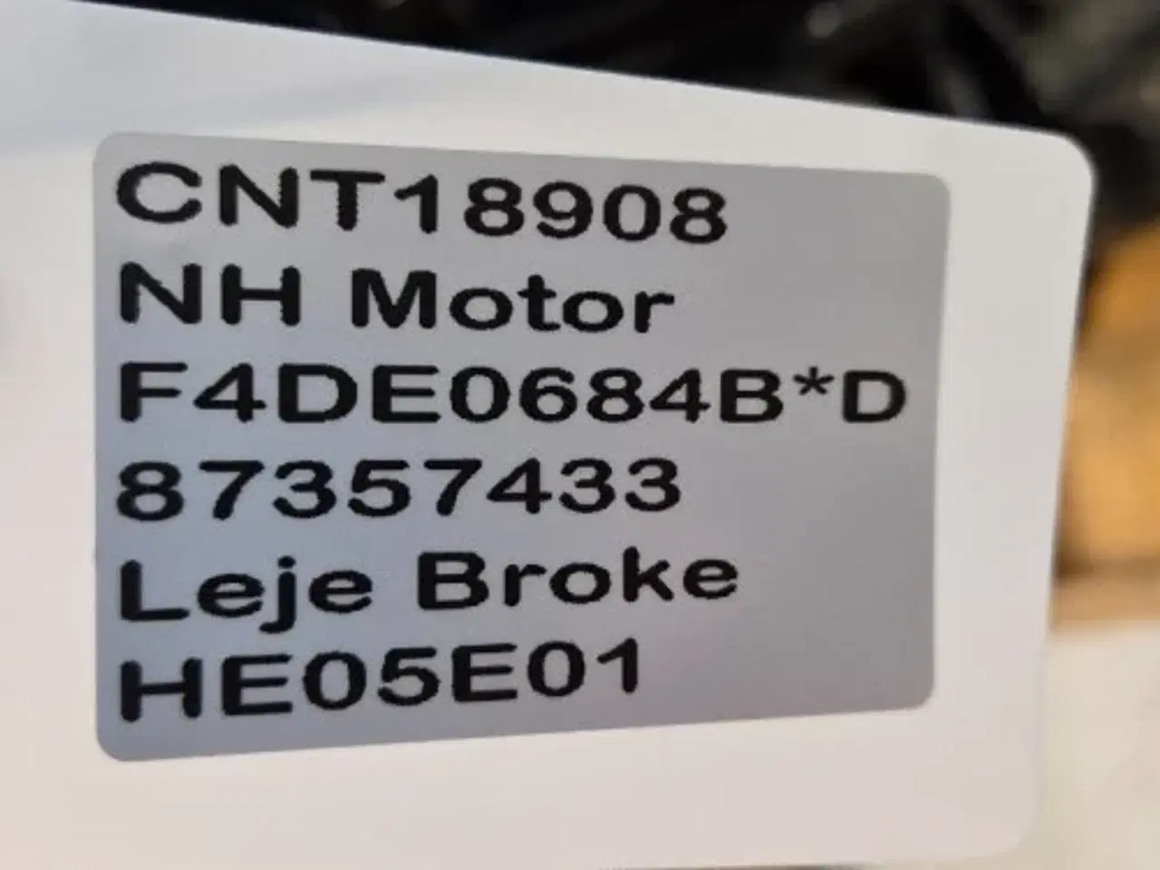 Billede 24 - Iveco F4DE0684B*D Motor