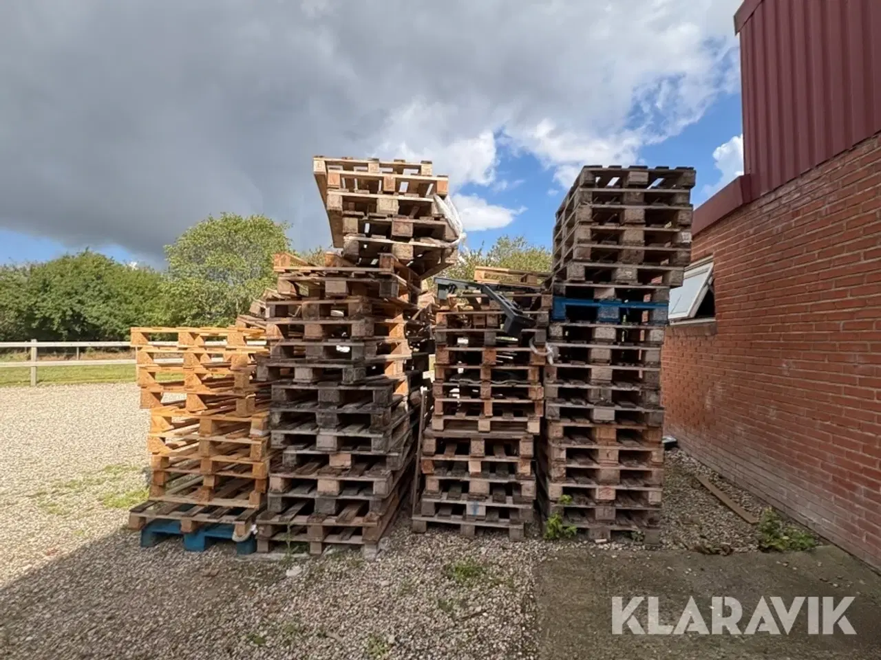 Billede 10 - Paller cirka 70 styk