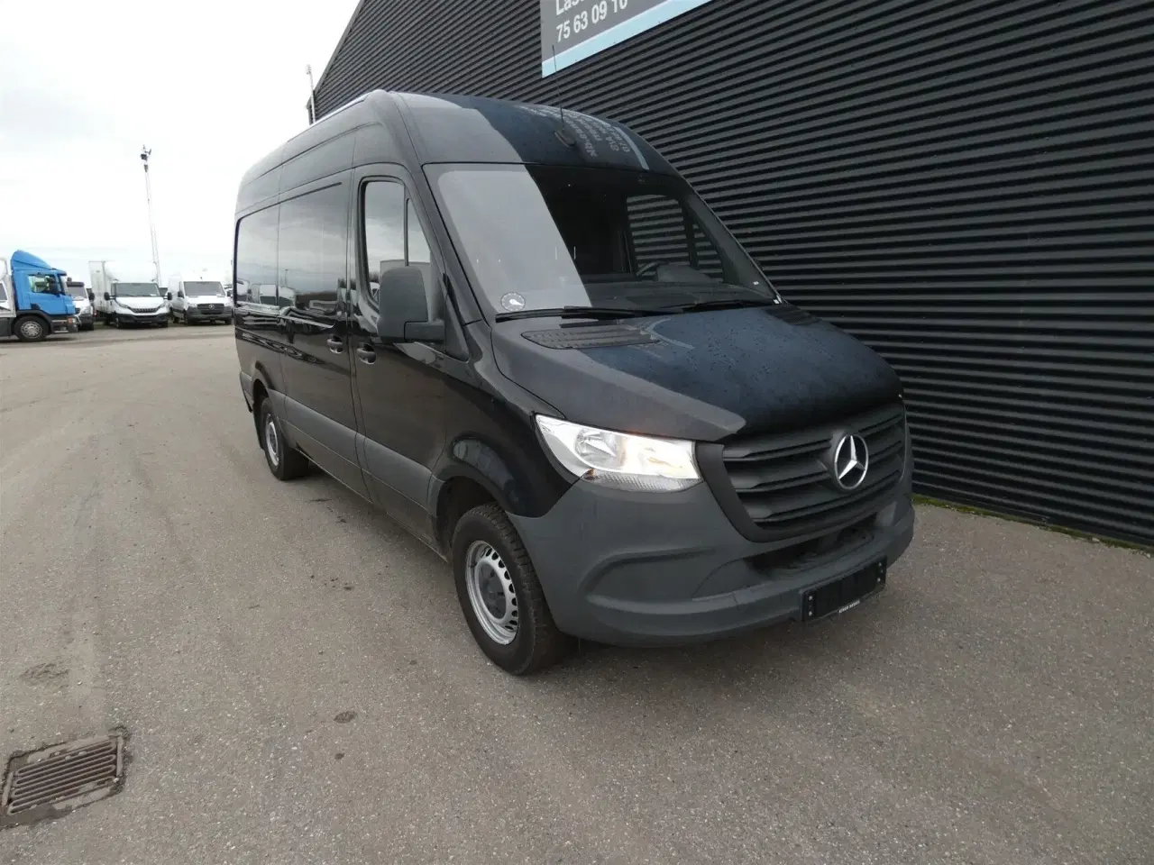 Billede 2 - Mercedes-Benz Sprinter 317 2,0 CDI A2 H2 RWD 9G-Tronic 170HK Van Aut.