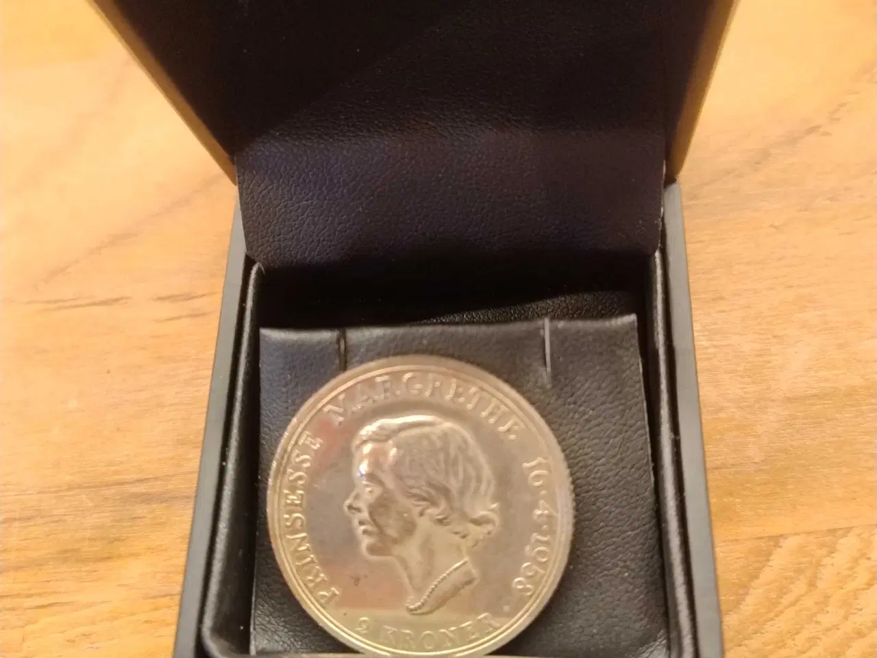 Billede 5 - Erindringsmønt  2 krone 1958