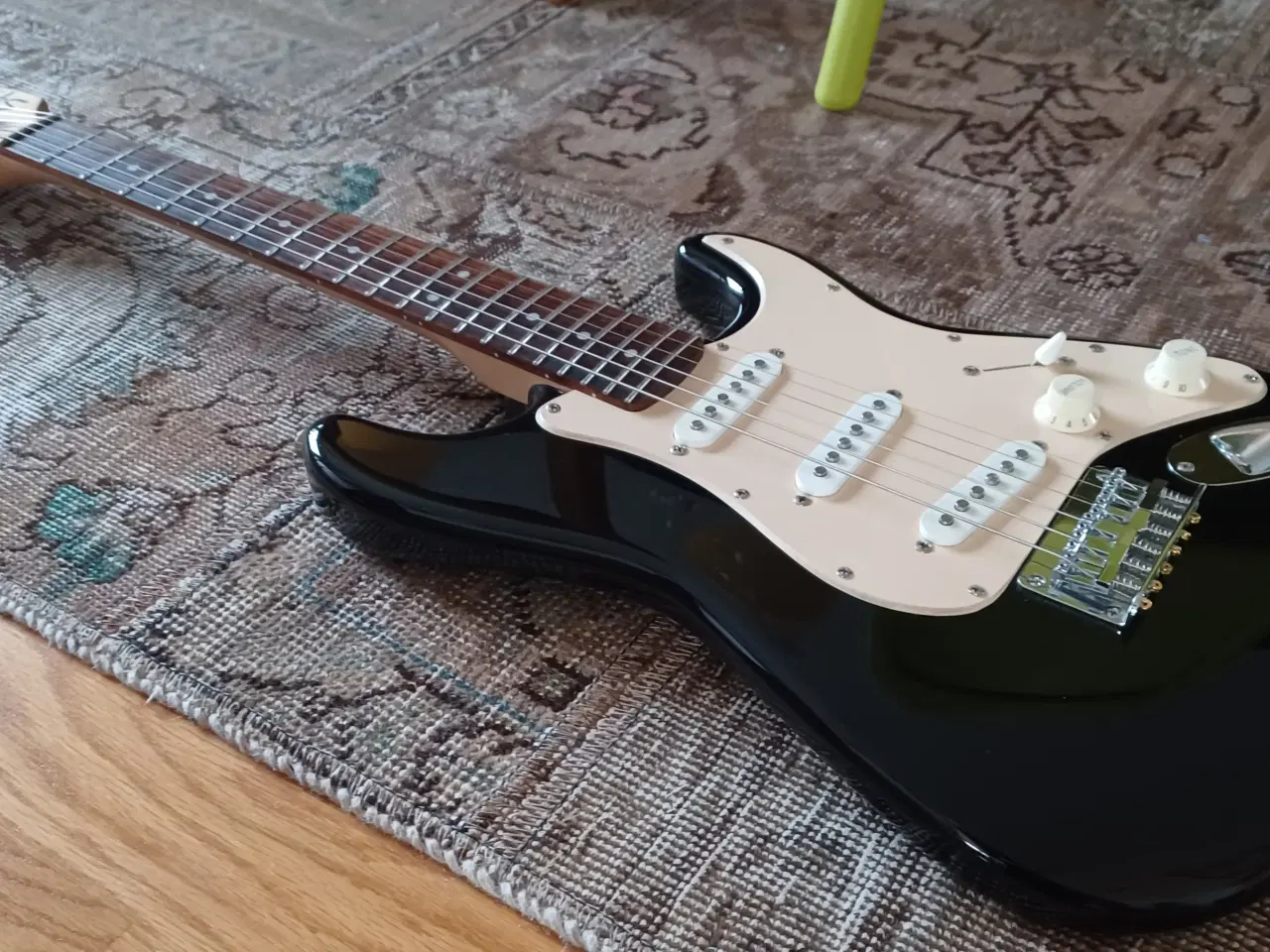 Billede 3 - Fender Squier Mini Junior Guitar 