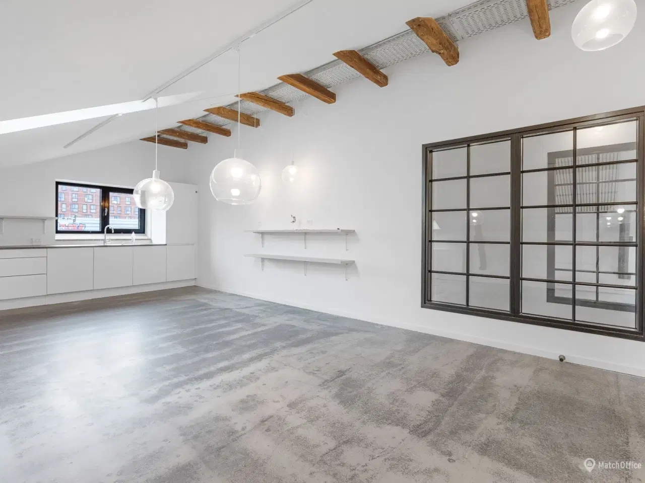 Billede 11 - Attraktiv introleje på kun kr. 1.100 pr. m² - Flot og indbydende storrumskontor