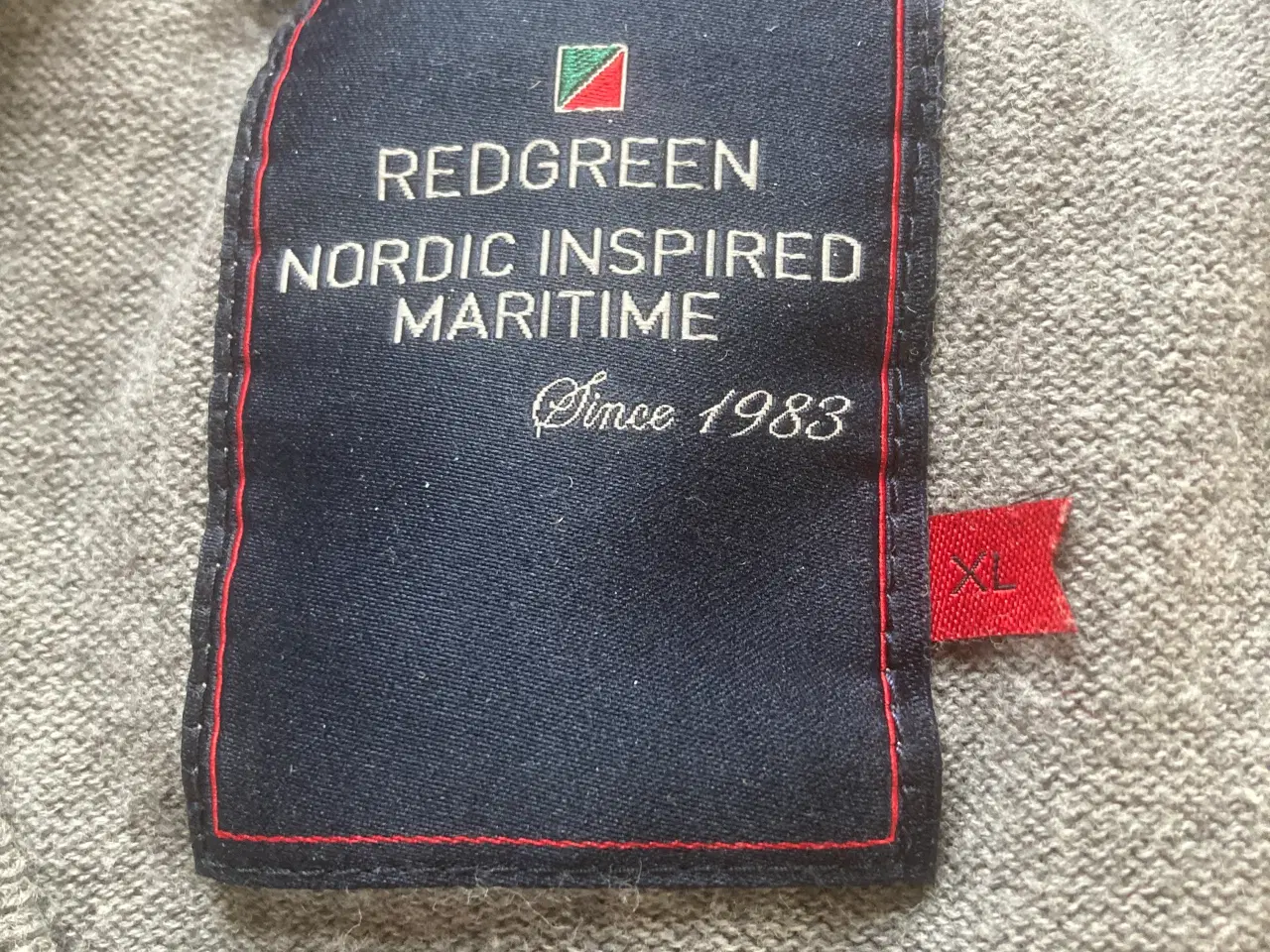 Billede 4 - Fin herresweater med Harlekin mønster