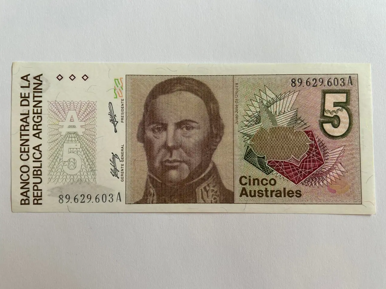 Billede 1 - 5 Australes Argentina