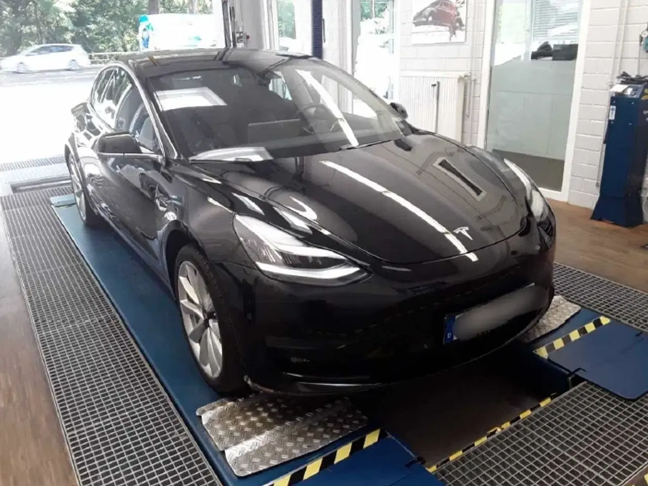 Billede 2 - Tesla Model 3  Long Range AWD