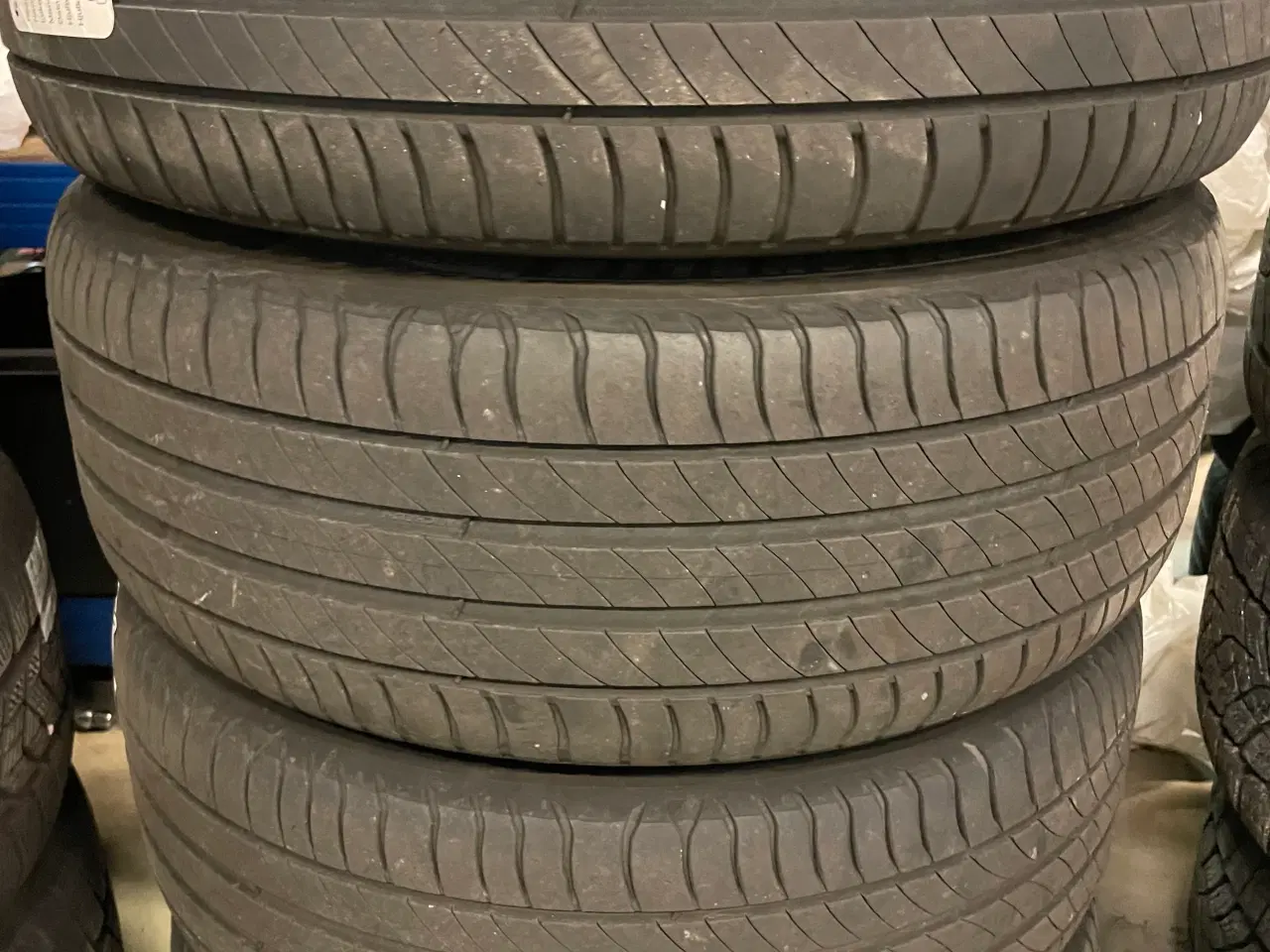 Billede 4 - 18 Volvo V60 235/45r18 Ref.P5 sommer