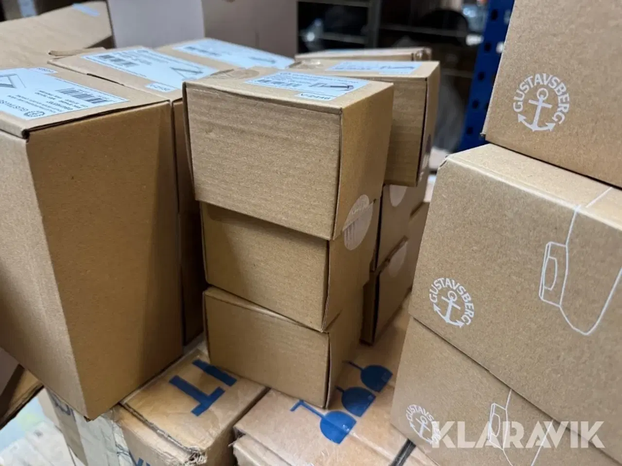 Billede 10 - Badeværelses tilbehør og vask - 21 styks objekter