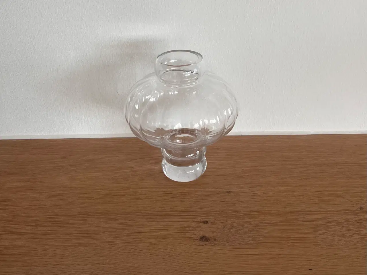 Billede 2 - Louise Roe gennemsigtig vase 20 cm. 