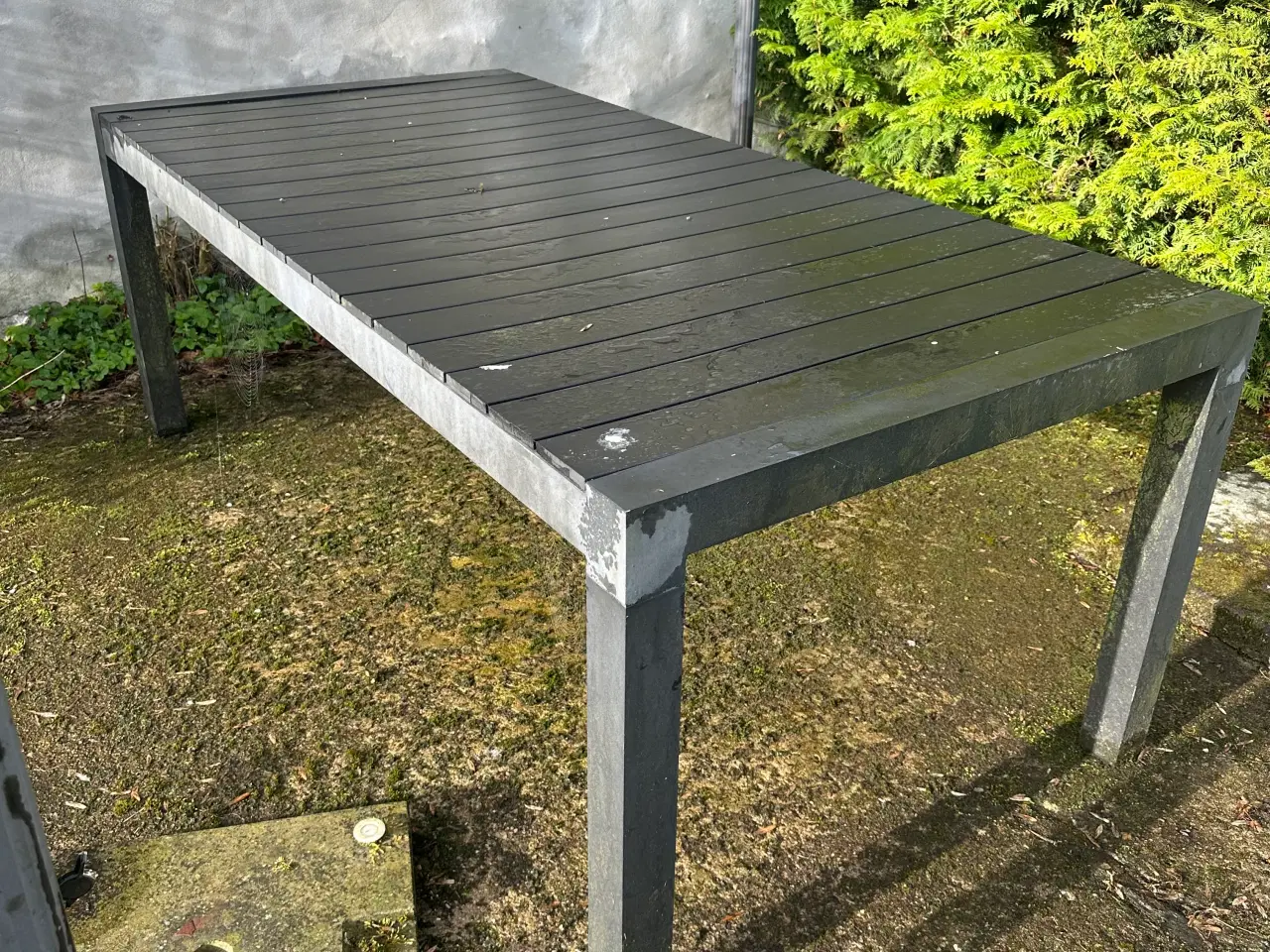 Billede 1 - Antracit havebord