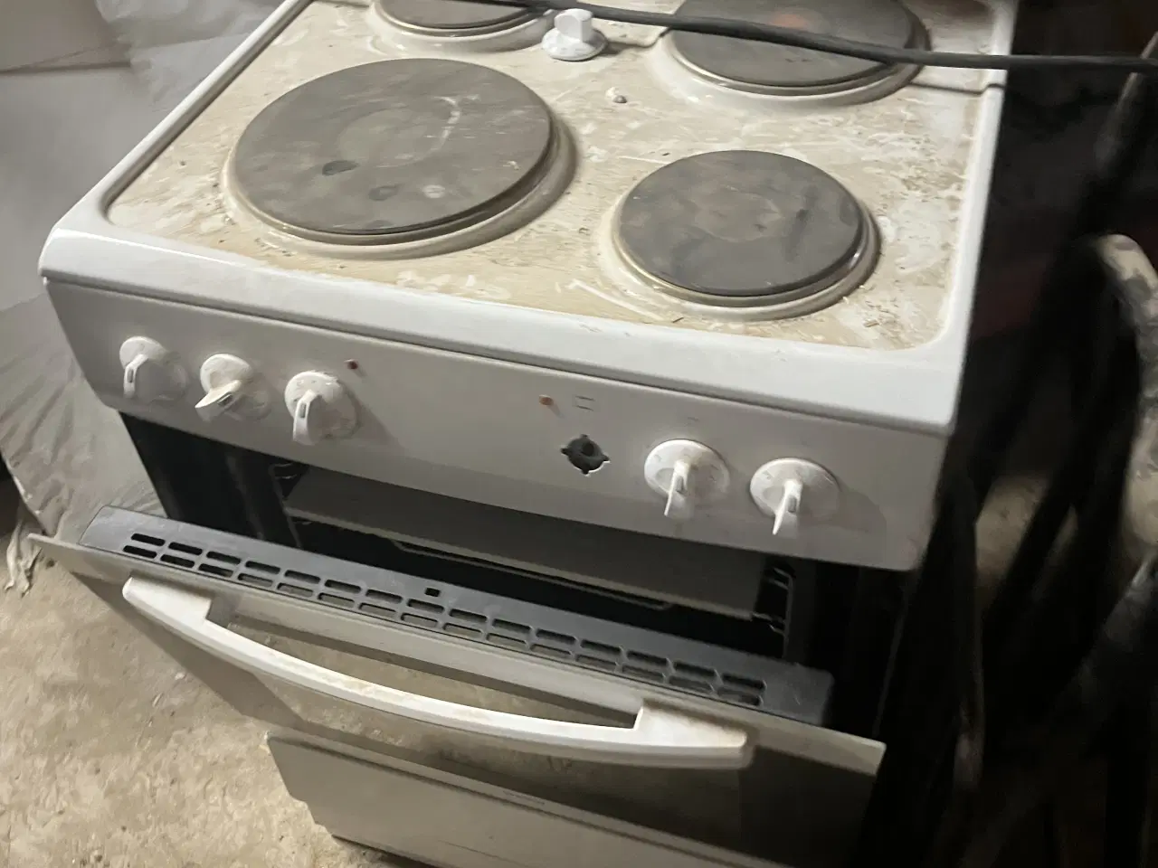 Billede 1 - Nyt komfur 