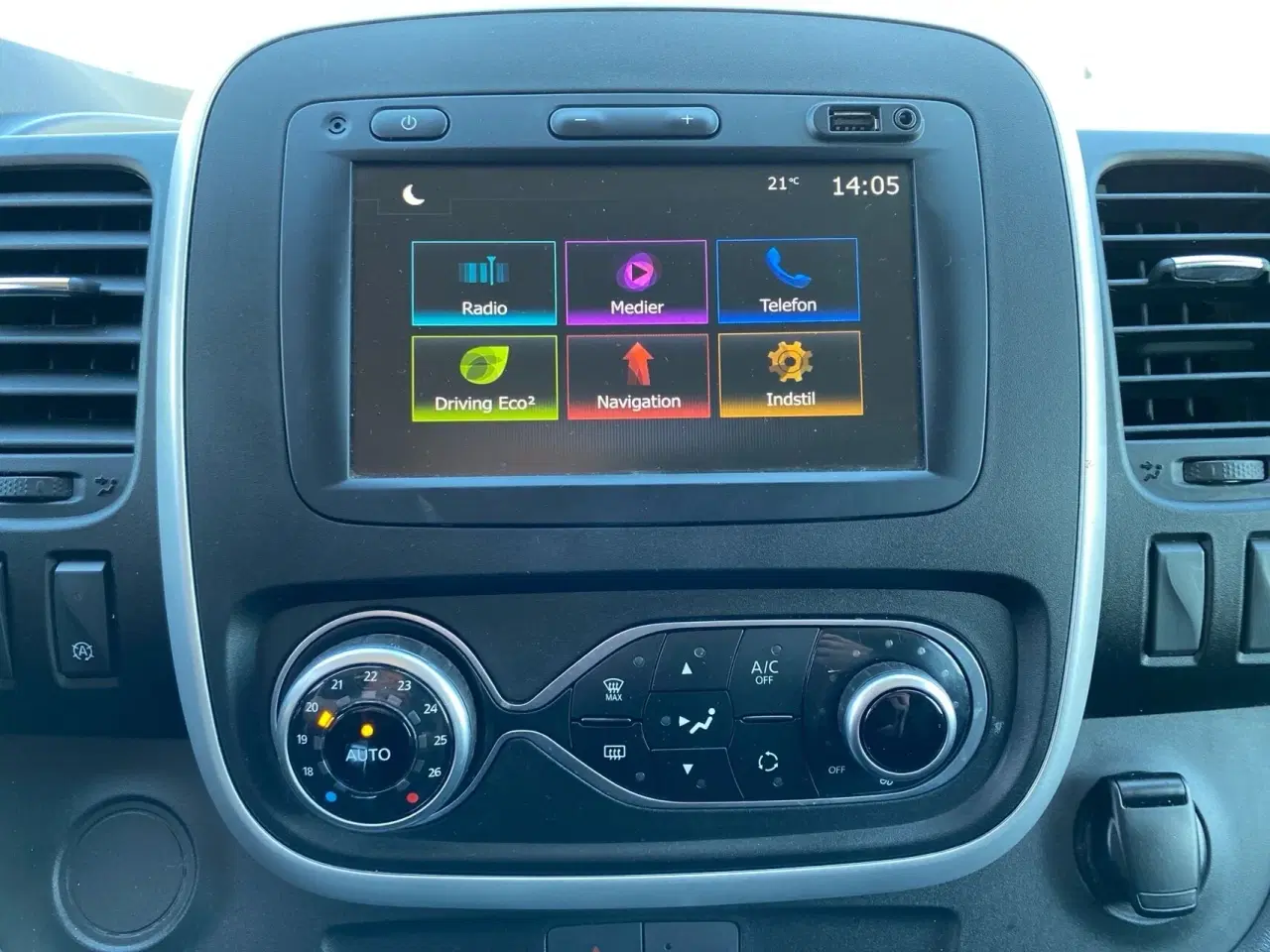 Billede 15 - Renault Trafic T29 L2H1 2,0 DCI 170HK Van 6g Aut.