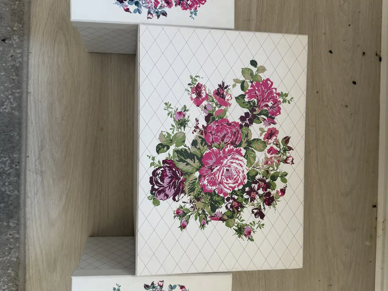 Billede 3 - Opbevaringskasser til teenageværelset, 5 stk.