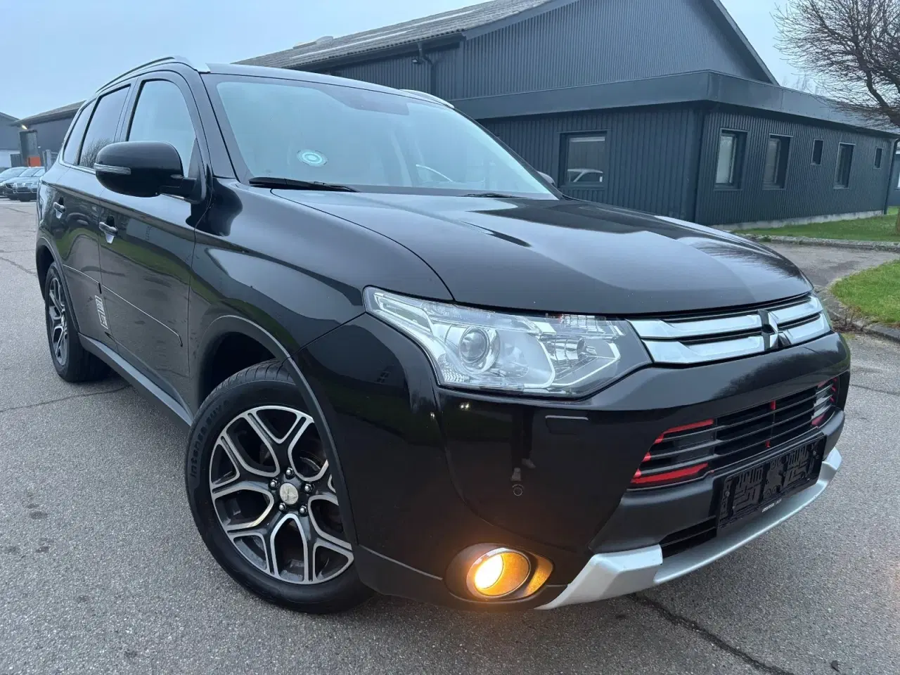 Billede 1 - Mitsubishi Outlander 2,2 DI-D 150 Instyle aut. 4WD Van