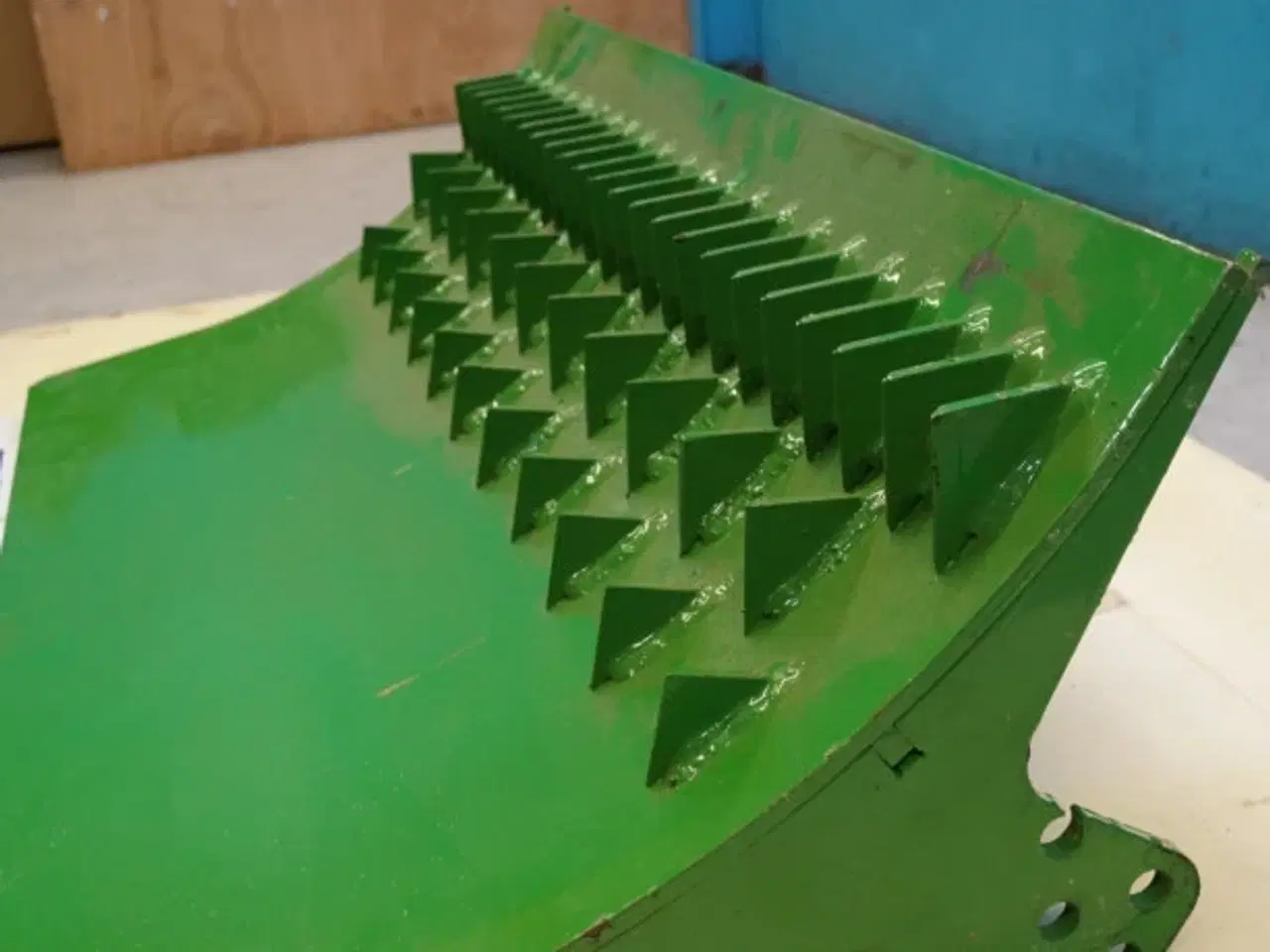 Billede 10 - John Deere 6000 Serie Underblæser Plade AZ103552