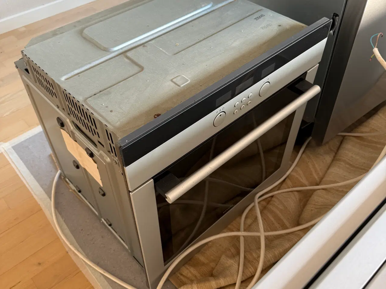 Billede 2 - Siemens indbygningsovn med varmluft