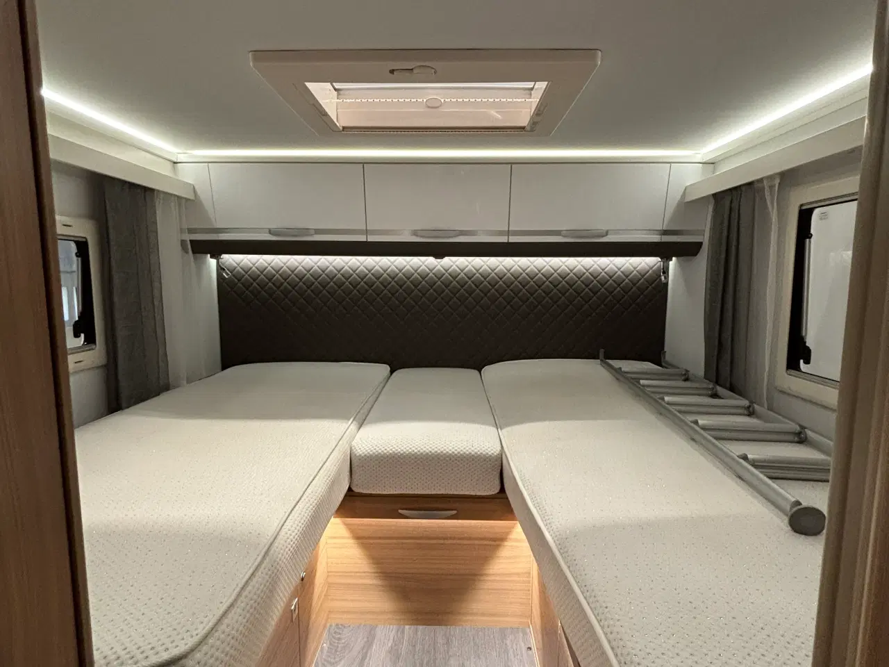 Billede 10 - Autocamper til salg - Adria 670 DL Matrix Plus