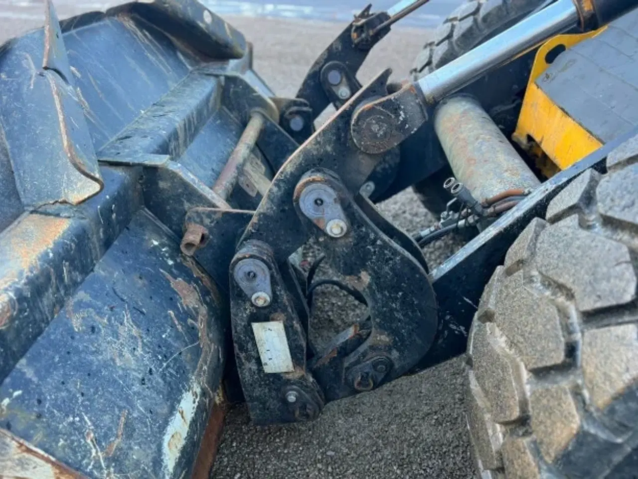 Billede 7 - JCB 426 - Gummiged / Nye dæk og skovl 