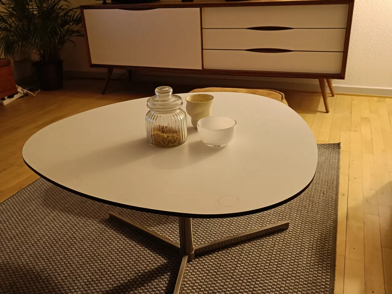 Billede 1 - Flot sofabord