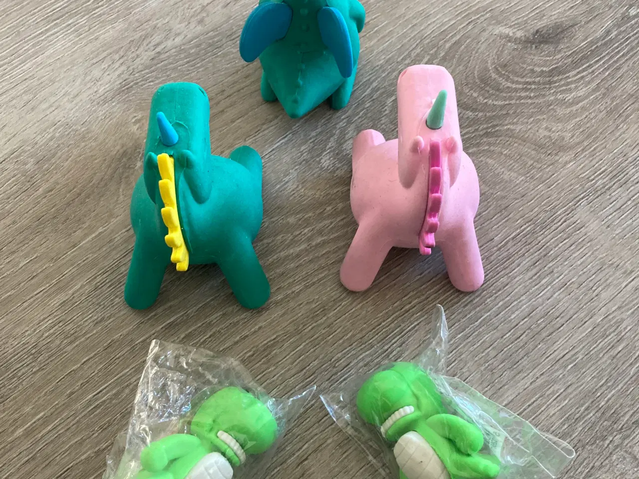 Billede 3 - Viskelædere - drager