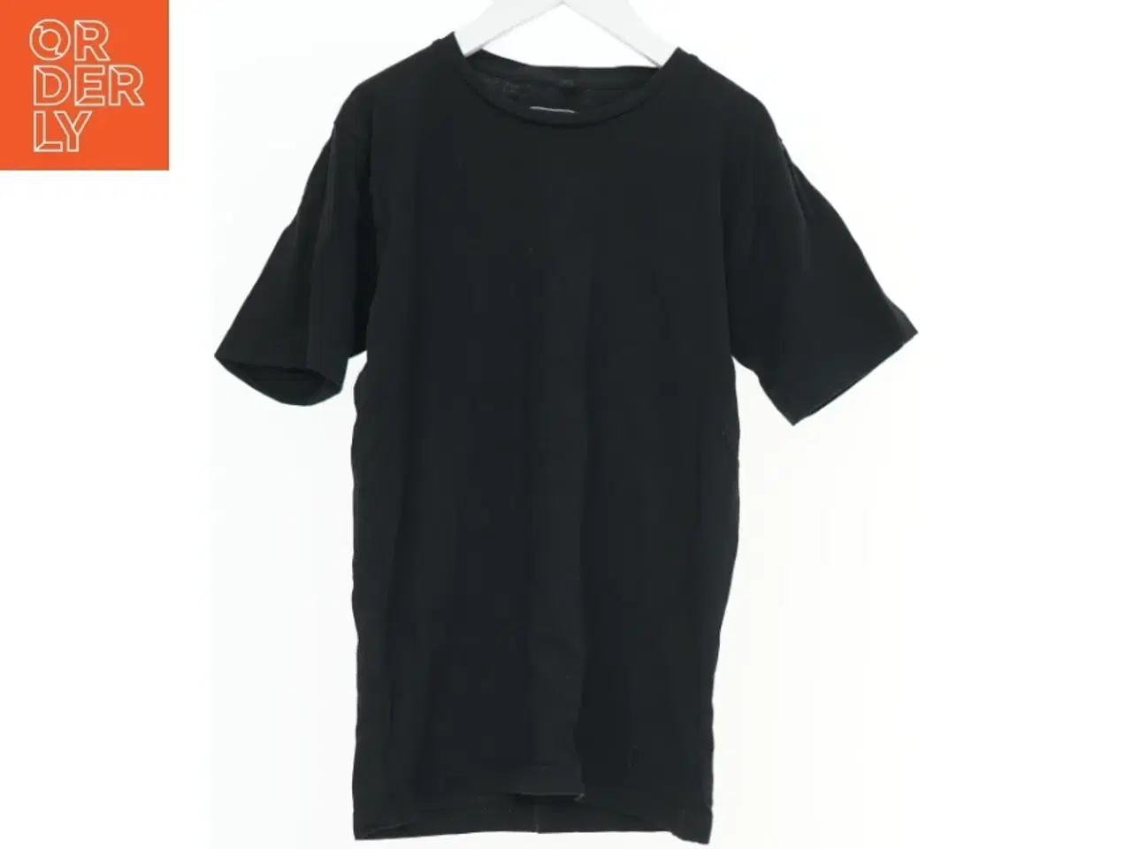 Billede 1 - Sort T-shirt fra JEFF (str. 140)