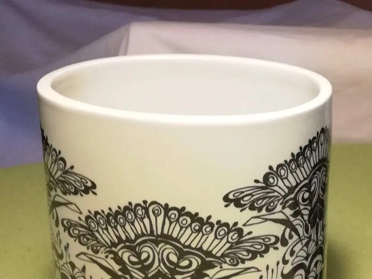 Billede 2 -  Bjørn Wiinblad fajance vase Leilje nr. 3186
