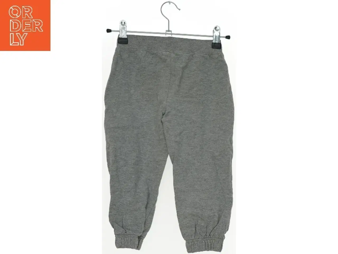 Billede 2 - Grå sweatpants til børn fra Mads & Mette (str. 104)
