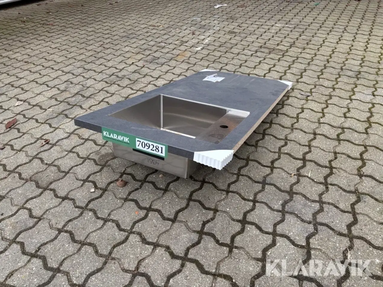 Billede 1 - Bordplade med nedsænket håndvask