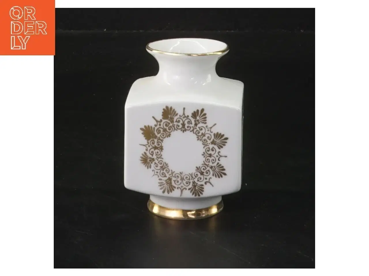 Billede 2 - Dekorativ vase med Berleburg motiv (str. 8,5 cm)