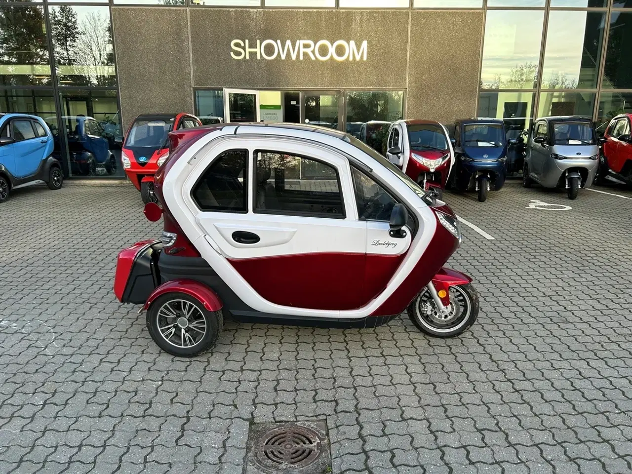 Billede 1 - Urban rød/hvid med Oliefyr - 2 års garanti