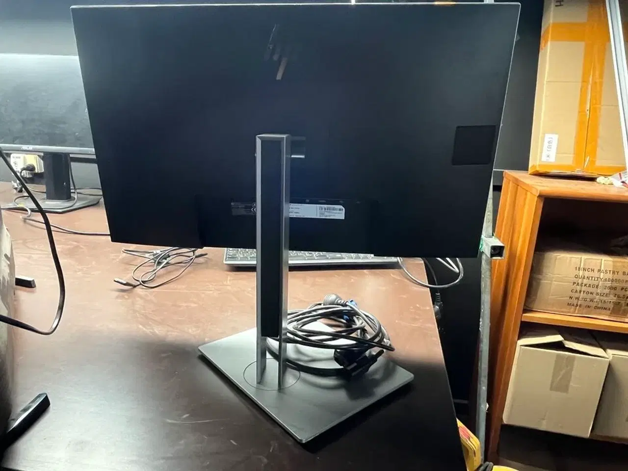 Billede 4 - 2 stk. PC Skærm 27" DELL, 24" HP  + 1 tastatur