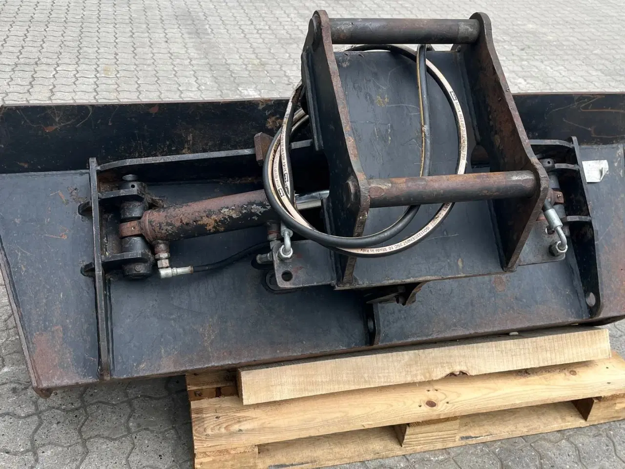 Billede 7 - - - - - - - 170 cm kipbar planerskovl til 6-9 tons maskine M. Hydrema