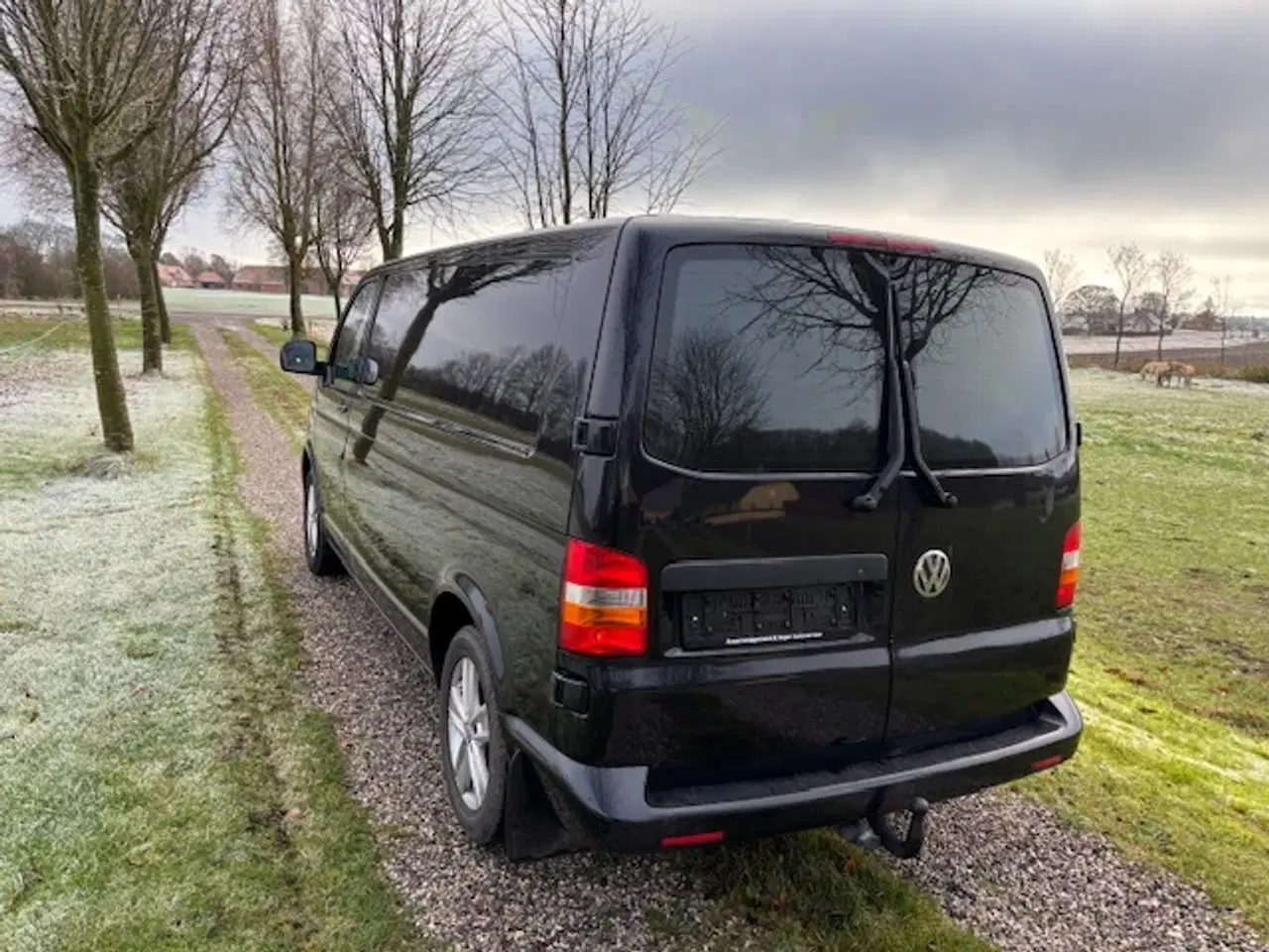 Billede 4 - VW Transporter 2,5 TDi 130 Kassevogn lang 4d Nysyn