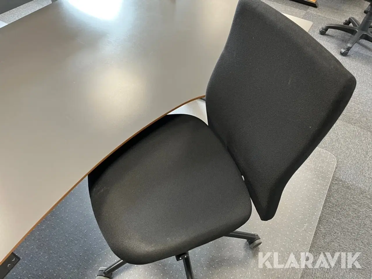 Billede 6 - Skrivebord med stol