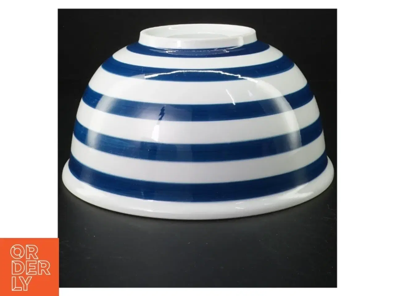 Billede 2 - Stribet porcelænsskål (str. Ø 23 cm)