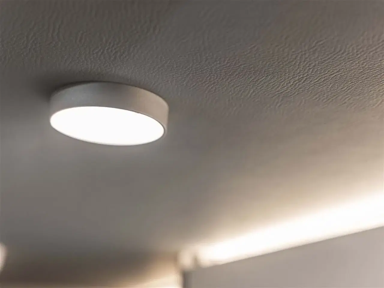 Billede 10 - 2026 - FURGOK XPACE 600   Innovativ 4x4 van til 4 personer!