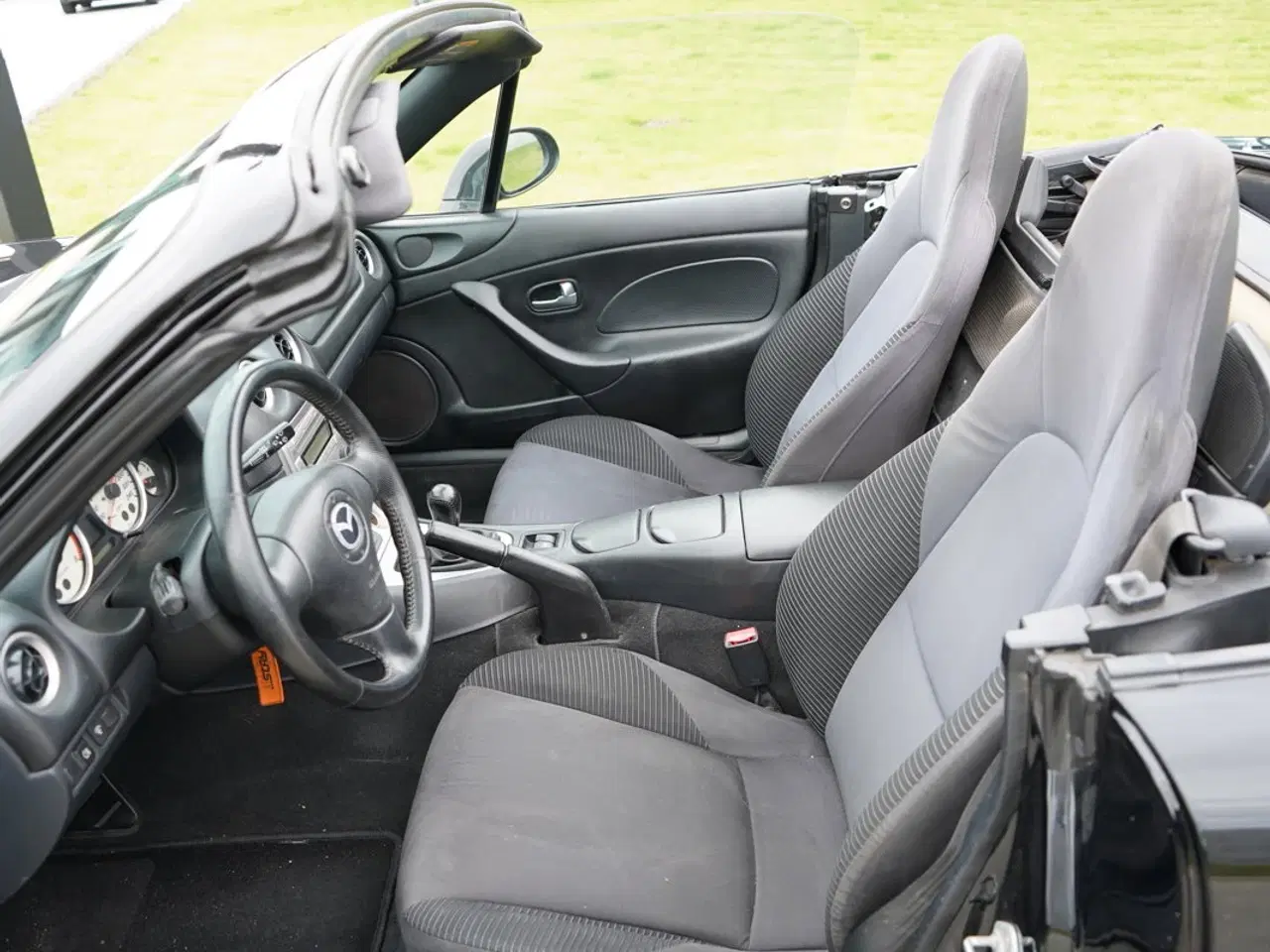 Billede 6 - MAZDA MX-5 1,6 CABRIOLET – på auktion 14. maj