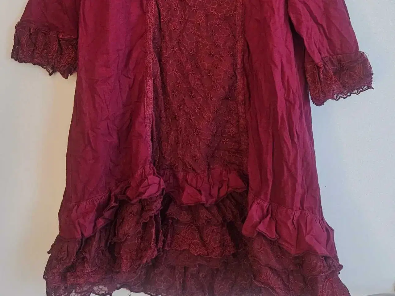 Billede 13 - En masse forskellige kjoler 