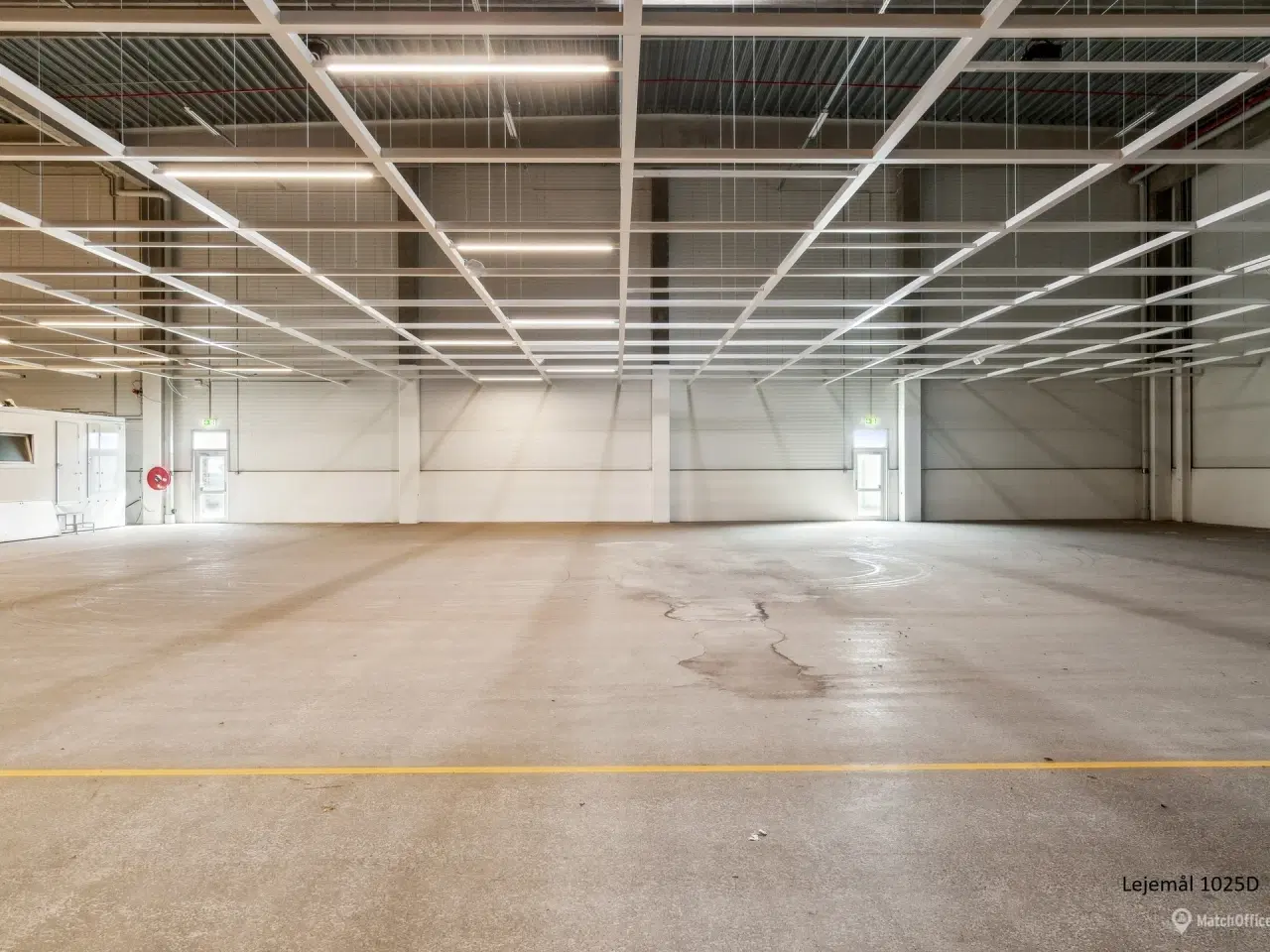 Billede 18 - Logistiklejemål med porte og ramper og en loftshøjde op til 10 meter