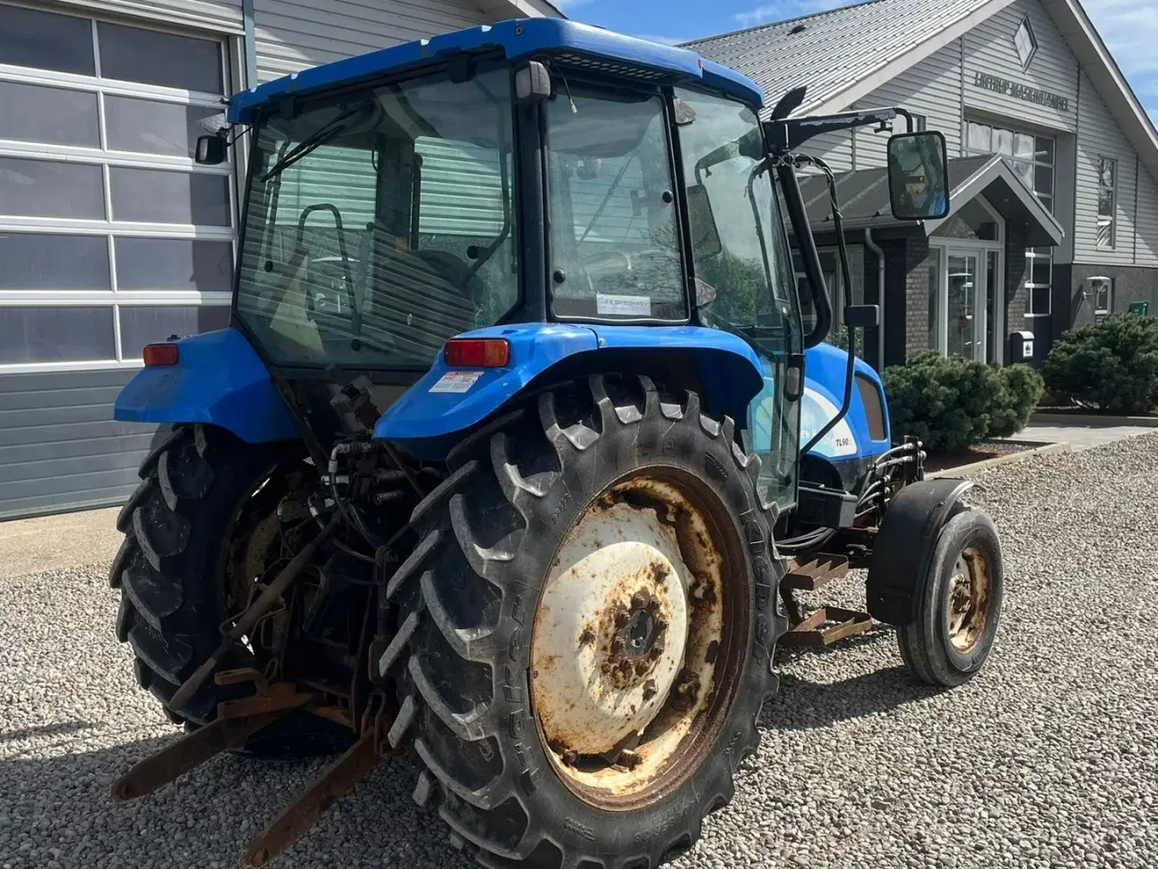 Billede 12 - New Holland TL90A Med frontlift