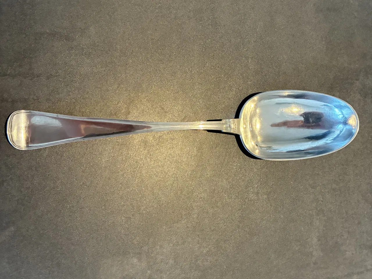 Billede 1 - Gammel dobbelriflet potageske i sølv