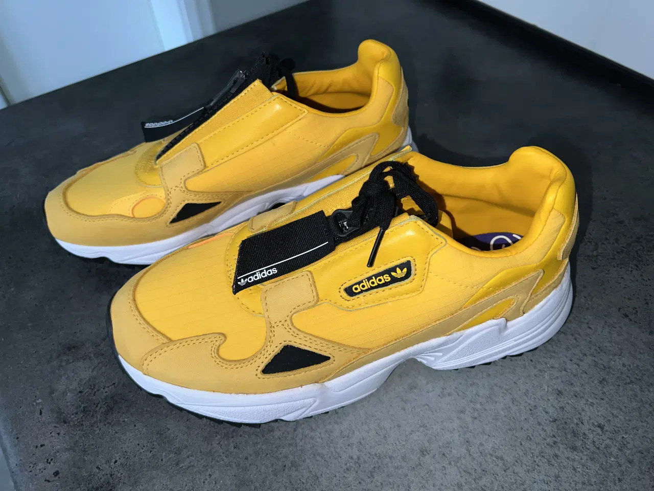 Billede 2 - Adidas streetsko